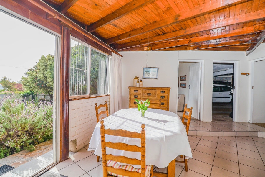 3 Bedroom Property for Sale in Upper Main Street Western Cape